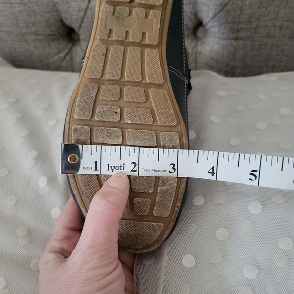 Very light boot! - Picture 8 of 8